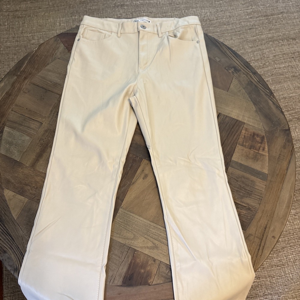 ZARA Women's Cropped White Cream Beige Faux Leather Pleather Dress Pants